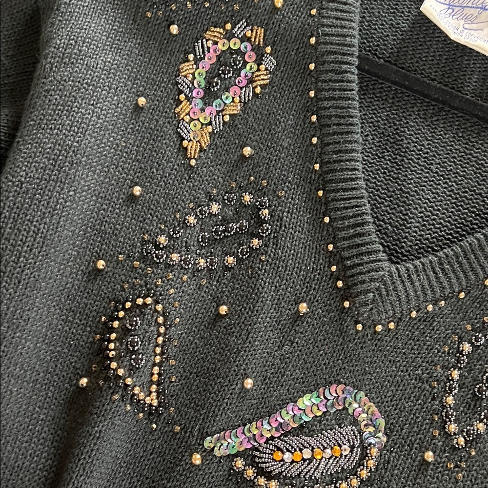 Black V-Neck Sweater with Multicolor Sequin Paisley Embellishment vintage - Picture 4 of 7